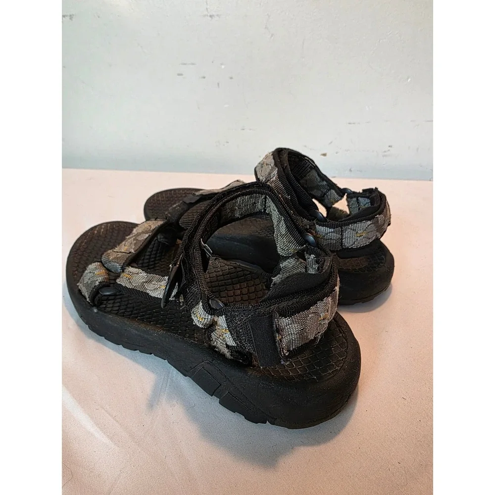 Teva Mens Hurricane XLT2 Sport Sandals Grey Black Geometric Pattern EU 40
